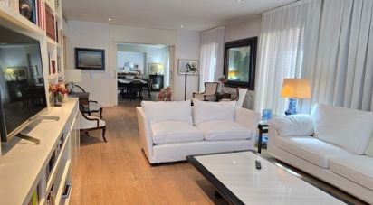 Piso 3 habitaciones de 254 m² en Sabadell (08201)