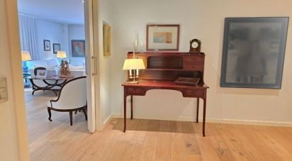 Piso 3 habitaciones de 254 m² en Sabadell (08201)