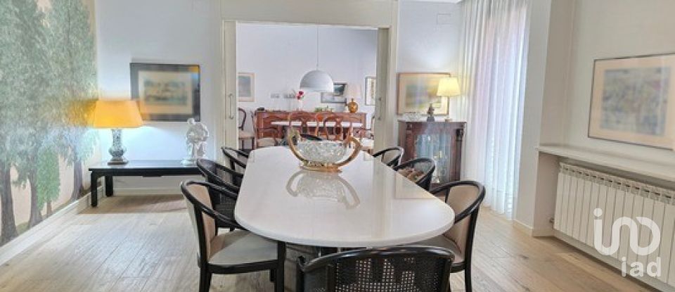 Piso 3 habitaciones de 254 m² en Sabadell (08201)