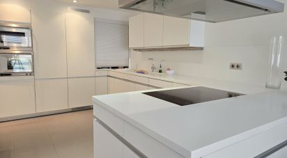 Apartment 3 bedrooms of 254 m² in Sabadell (08201)