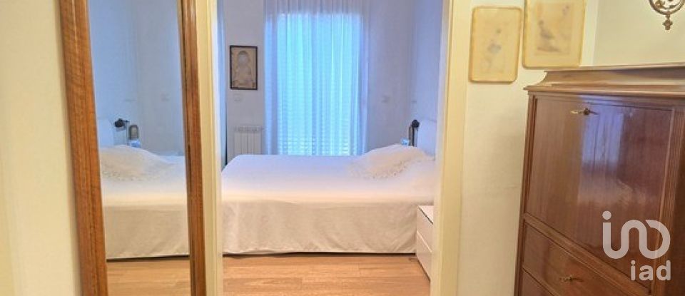 Piso 3 habitaciones de 254 m² en Sabadell (08201)