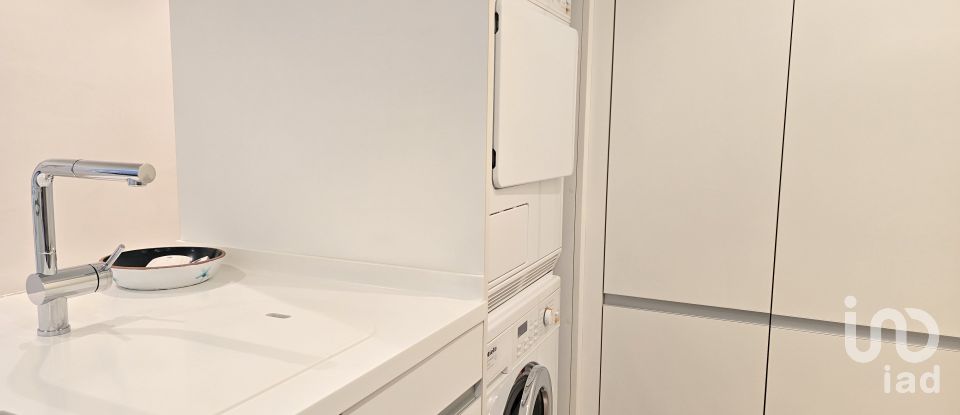 Piso 3 habitaciones de 254 m² en Sabadell (08201)