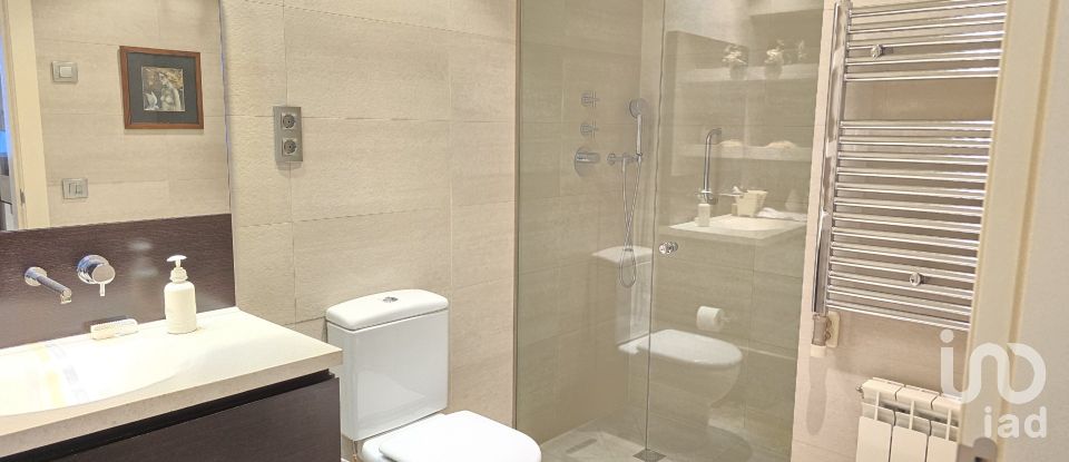 Piso 3 habitaciones de 254 m² en Sabadell (08201)