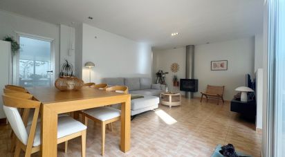 Piso 3 habitaciones de 124 m² en Pego (03780)