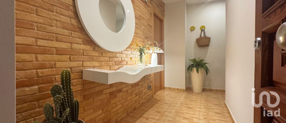 Piso 3 habitaciones de 124 m² en Pego (03780)