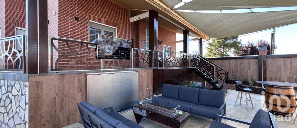 Chalet 4 habitaciones de 431 m² en Marialba de La Ribera (24199)