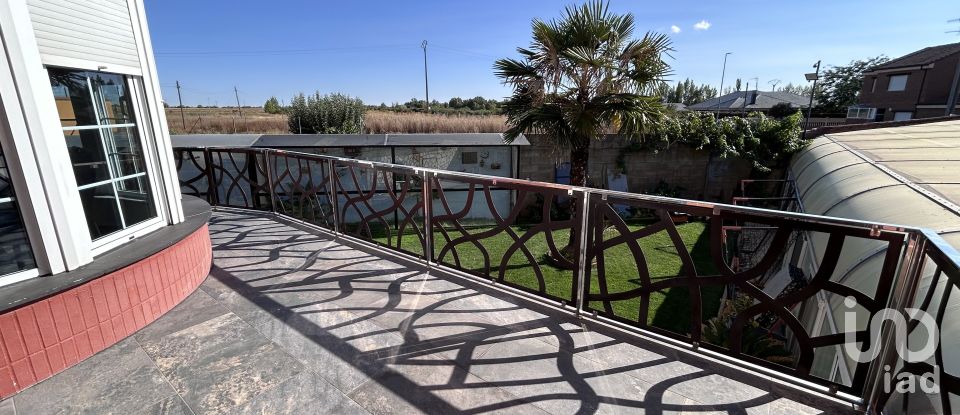 Chalet 4 habitaciones de 431 m² en Marialba de La Ribera (24199)