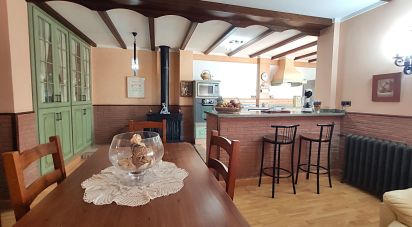 Apartment 3 bedrooms of 126 m² in Almenara (12590)