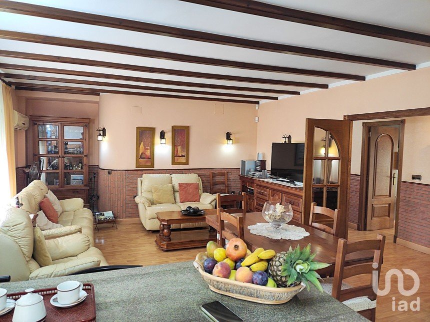 Piso 3 habitaciones de 126 m² en Almenara (12590)