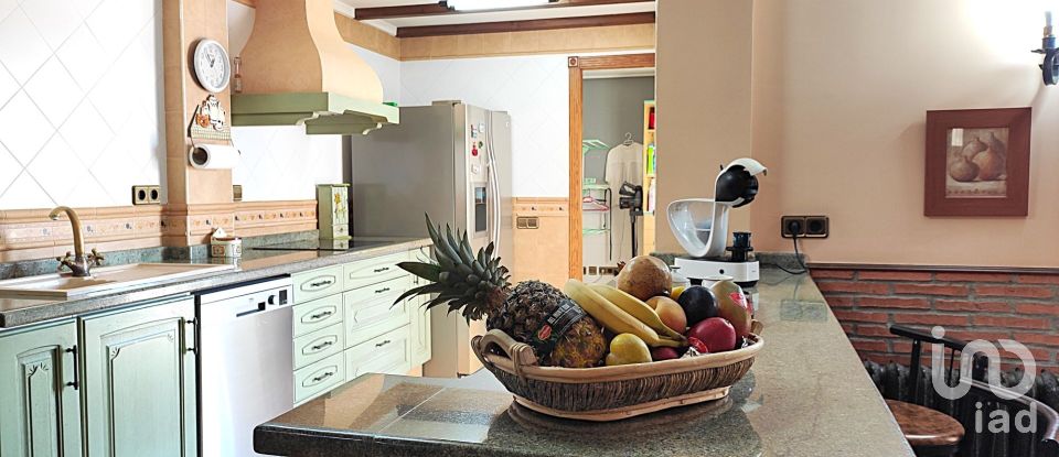 Piso 3 habitaciones de 126 m² en Almenara (12590)