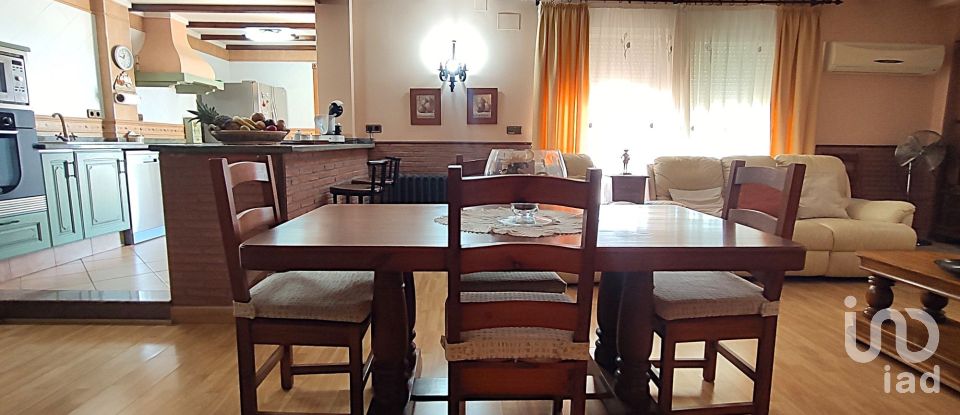 Piso 3 habitaciones de 126 m² en Almenara (12590)