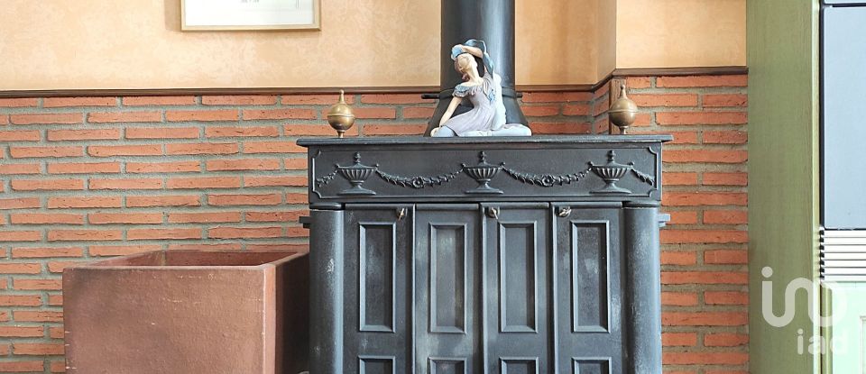 Piso 3 habitaciones de 126 m² en Almenara (12590)