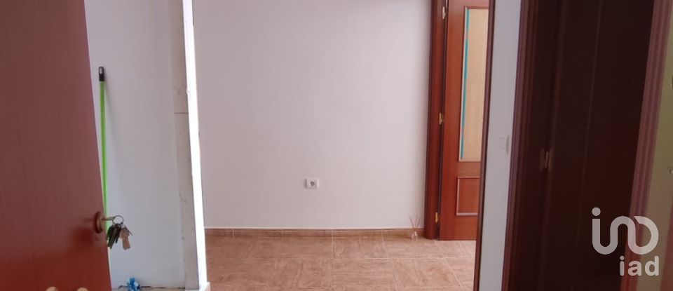 Pis 3 habitacions de 90 m² a Cimanes del Tejar (24272)