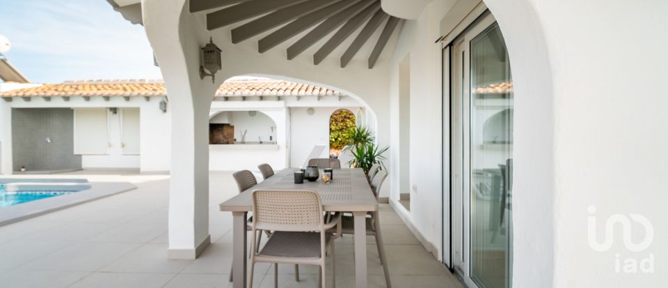 Casa 5 habitaciones de 427 m² en Pego (03780)