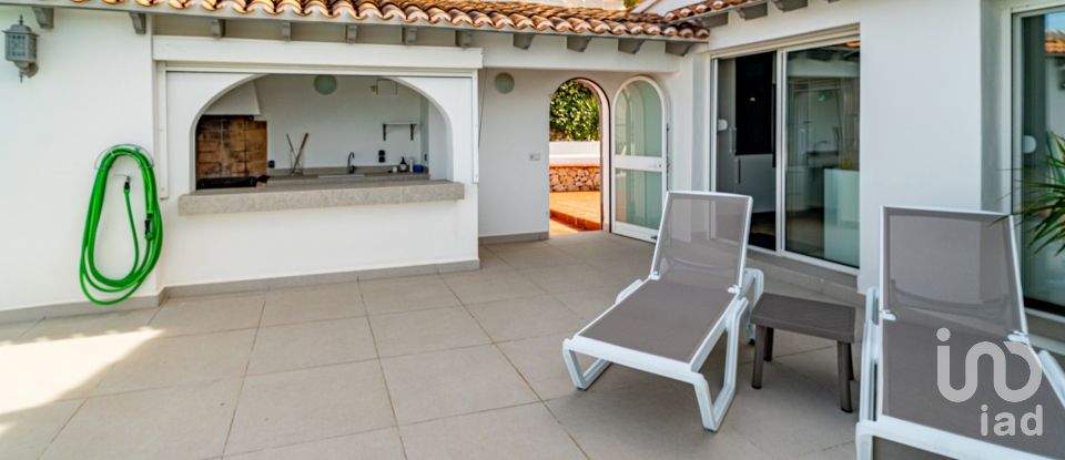 Casa 5 habitaciones de 427 m² en Pego (03780)