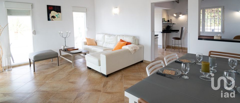 Casa 5 habitaciones de 427 m² en Pego (03780)