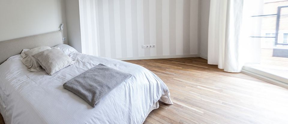 Apartment 2 bedrooms of 99 m² in Barcelona (08021)