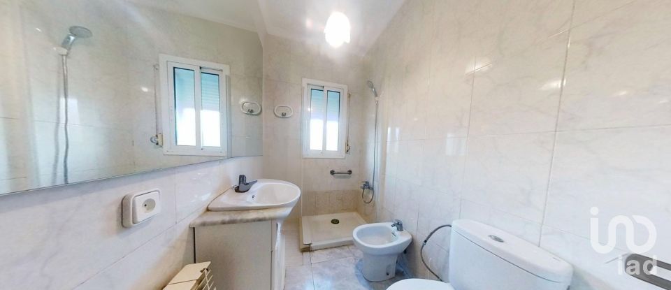 House 4 bedrooms of 108 m² in Móra la Nova (43770)