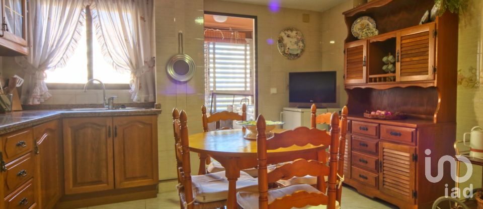 Apartment 5 bedrooms of 194 m² in Castellón de la Plana/Castelló de la Plana (12003)