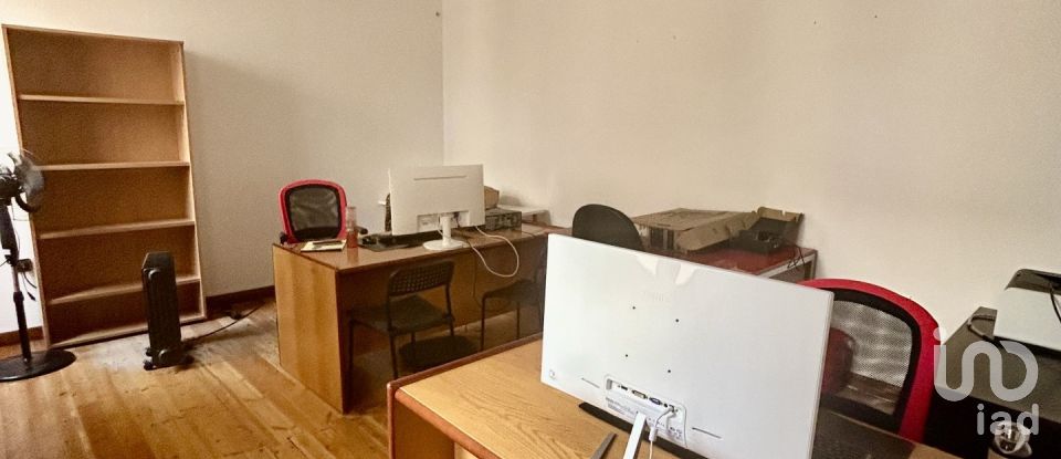 Apartment 0 bedrooms of 260 m² in León (24001)