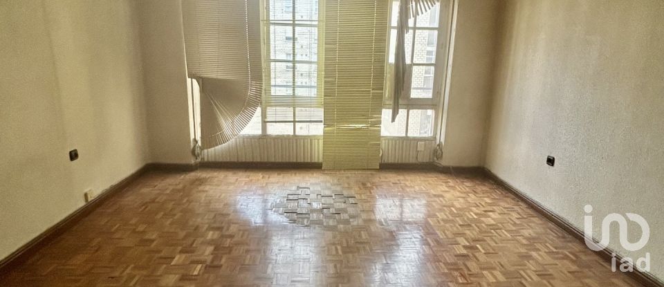 Apartment 0 bedrooms of 260 m² in León (24001)