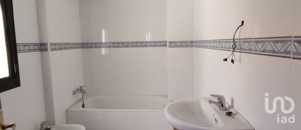 Pis 3 habitacions de 74 m² a Cimanes del Tejar (24272)