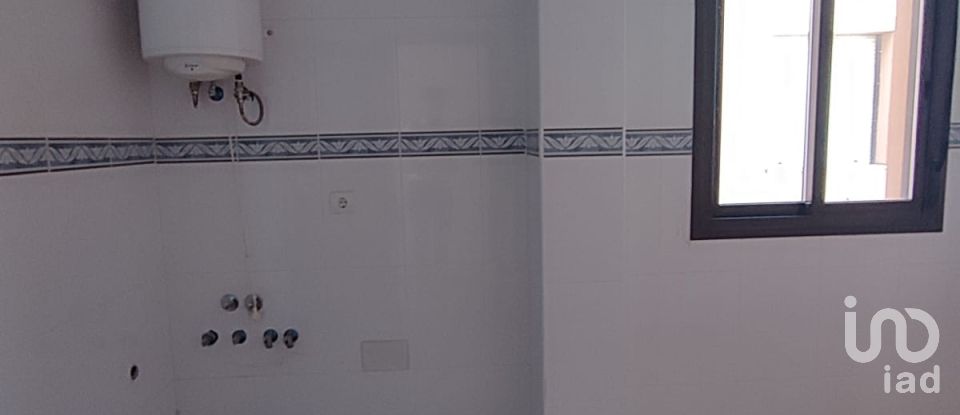 Pis 3 habitacions de 74 m² a Cimanes del Tejar (24272)