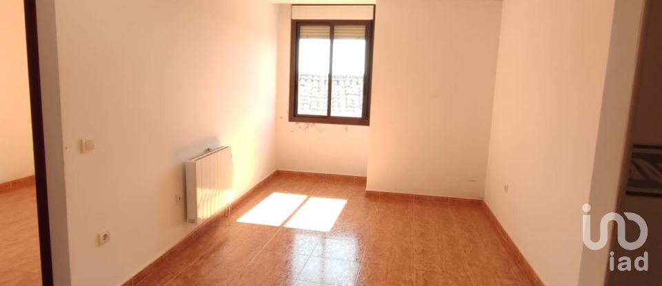 Pis 1 habitació de 44 m² a Cimanes del Tejar (24272)