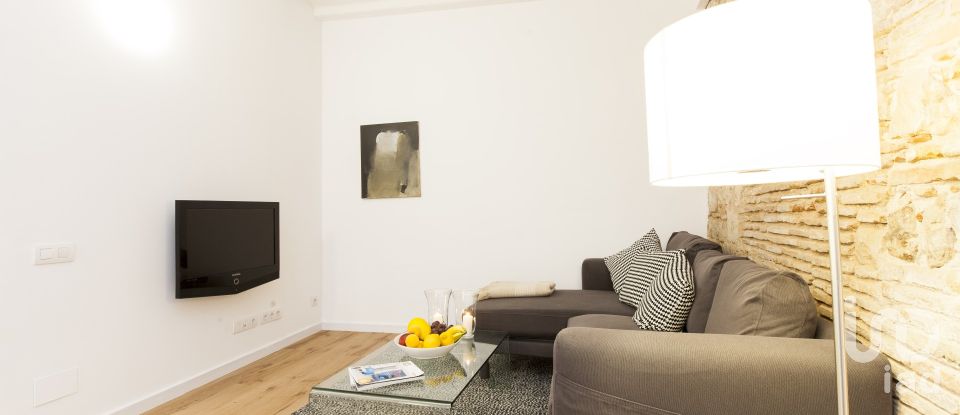 Apartment 2 bedrooms of 76 m² in Barcelona (08002)