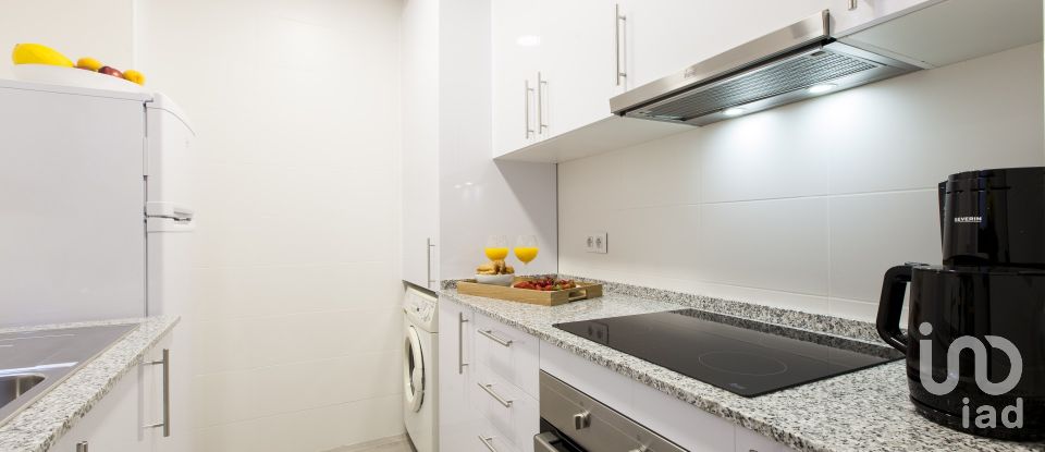 Appartement 2 chambres de 76 m² à Barcelona (08002)