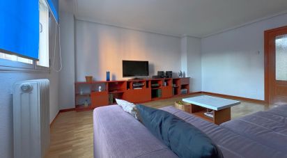 Apartment 3 bedrooms of 110 m² in León (24008)