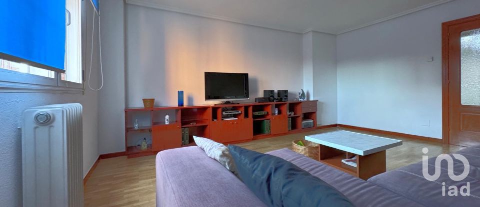 Appartement 3 chambres de 110 m² à León (24008)