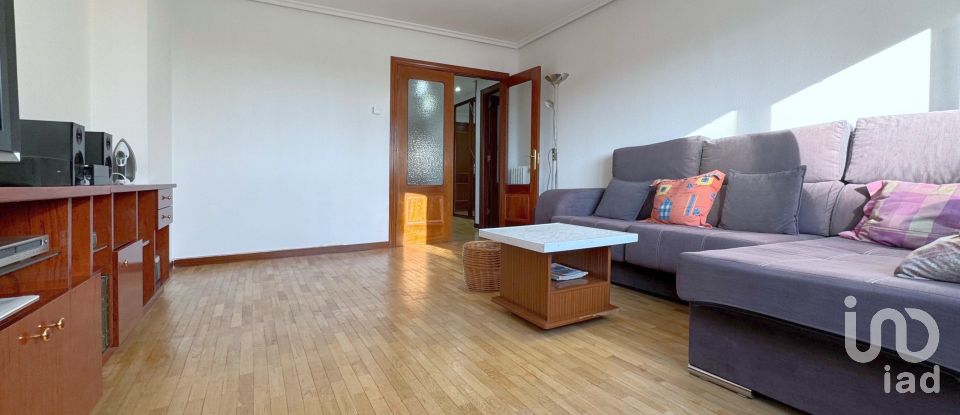 Appartement 3 chambres de 110 m² à León (24008)