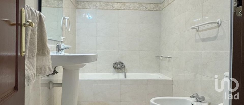 Appartement 3 chambres de 110 m² à León (24008)