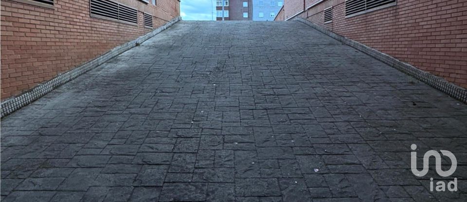 Appartement 3 chambres de 110 m² à León (24008)