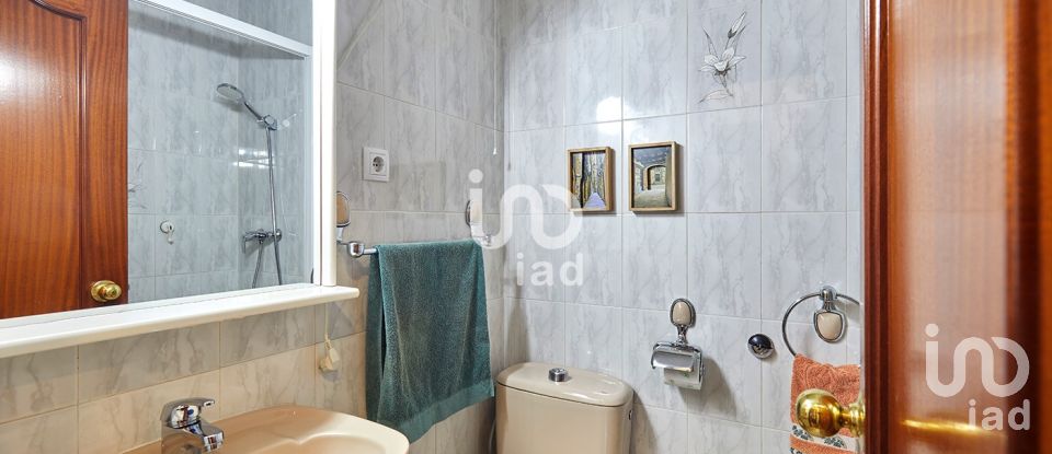 Pis 3 habitacions de 70 m² a Barcelona (08001)