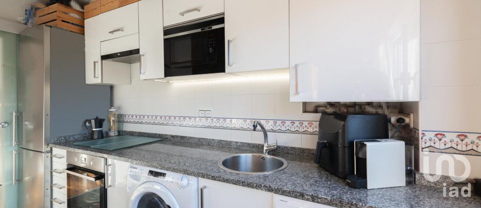 Appartement 1 chambre de 74 m² à Oviedo (33011)