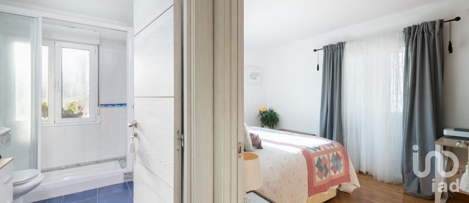 Appartement 1 chambre de 74 m² à Oviedo (33011)