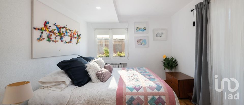 Appartement 1 chambre de 74 m² à Oviedo (33011)