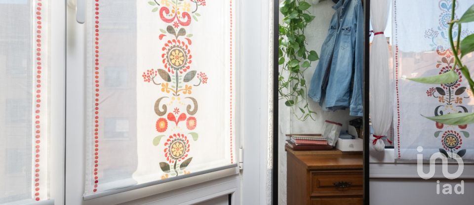 Appartement 1 chambre de 74 m² à Oviedo (33011)