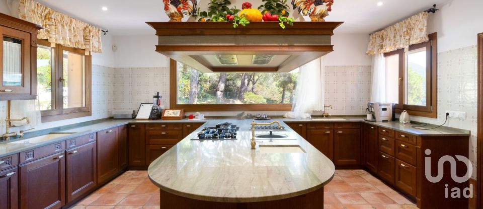 Masia 5 habitaciones de 949 m² en Sant Andreu de Llavaneres (08392)