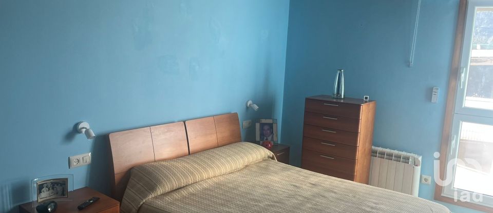 Casa 3 habitaciones de 200 m² en Borela (36858)