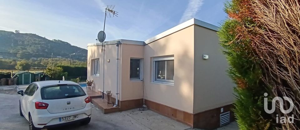 Casa 3 habitaciones de 200 m² en Borela (36858)