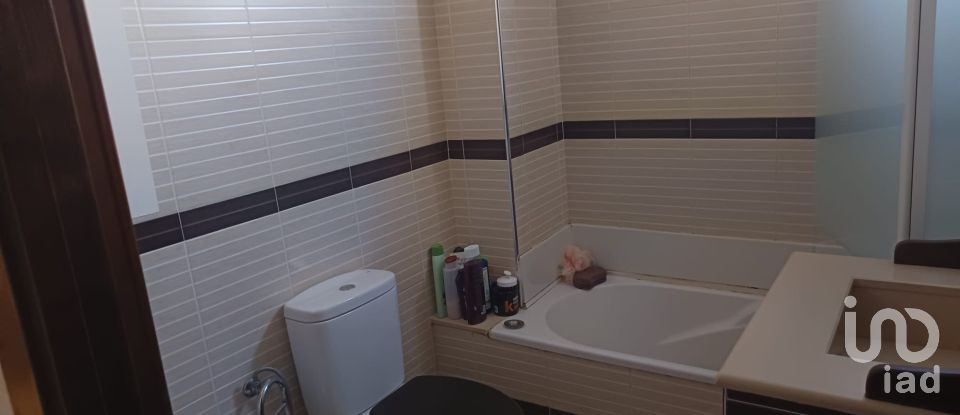 Appartement 3 chambres de 76 m² à Barbate (11160)