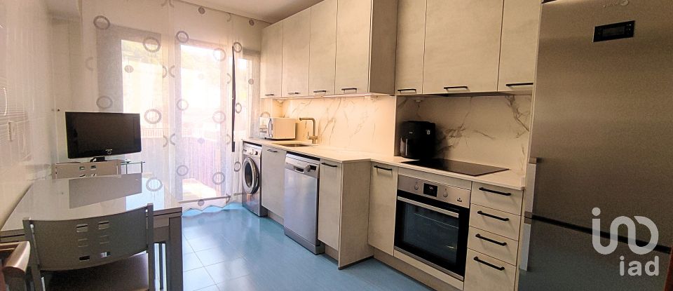 Appartement 3 chambres de 98 m² à Bermeo (48370)