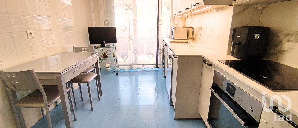 Appartement 3 chambres de 98 m² à Bermeo (48370)