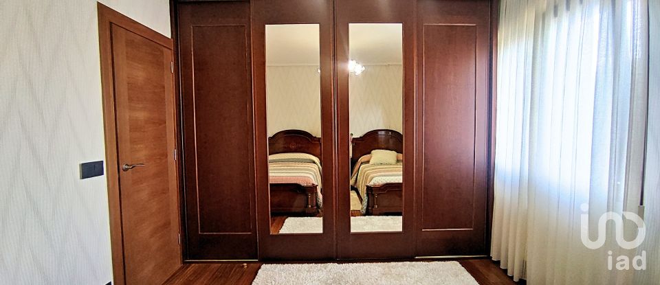 Appartement 3 chambres de 98 m² à Bermeo (48370)