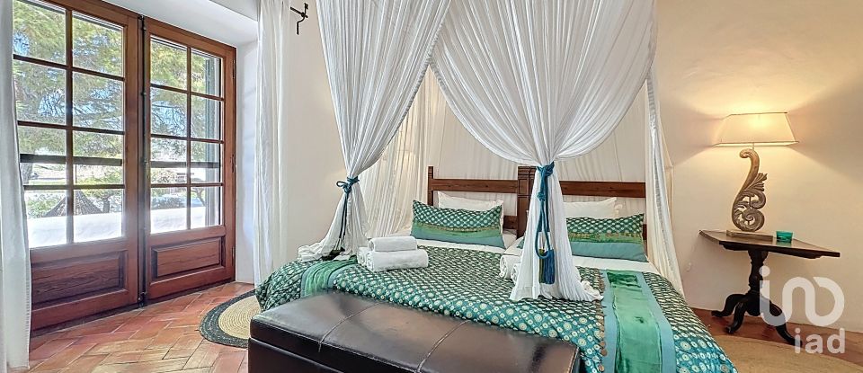 Casa rústica 11 habitaciones de 1.031 m² en Sant Pere de Ribes (08810)