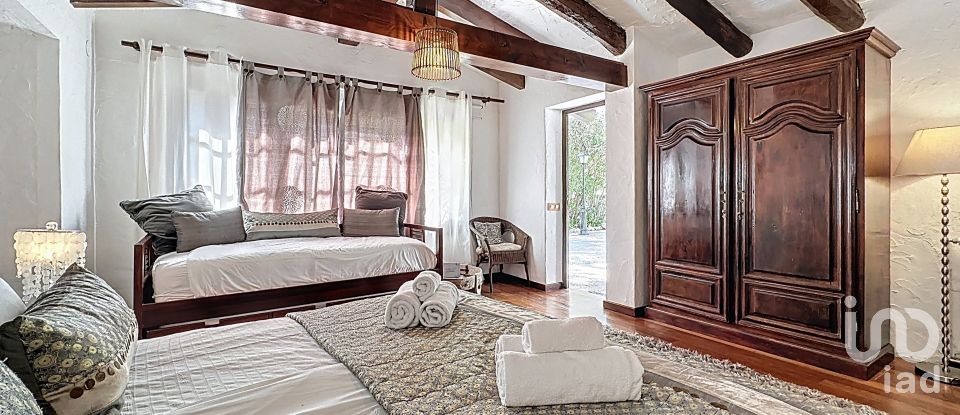 Casa rústica 11 habitaciones de 1.031 m² en Sant Pere de Ribes (08810)