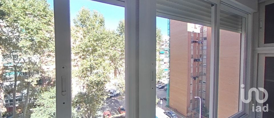 Pis 3 habitacions de 103 m² a Alcalá de Henares (28803)